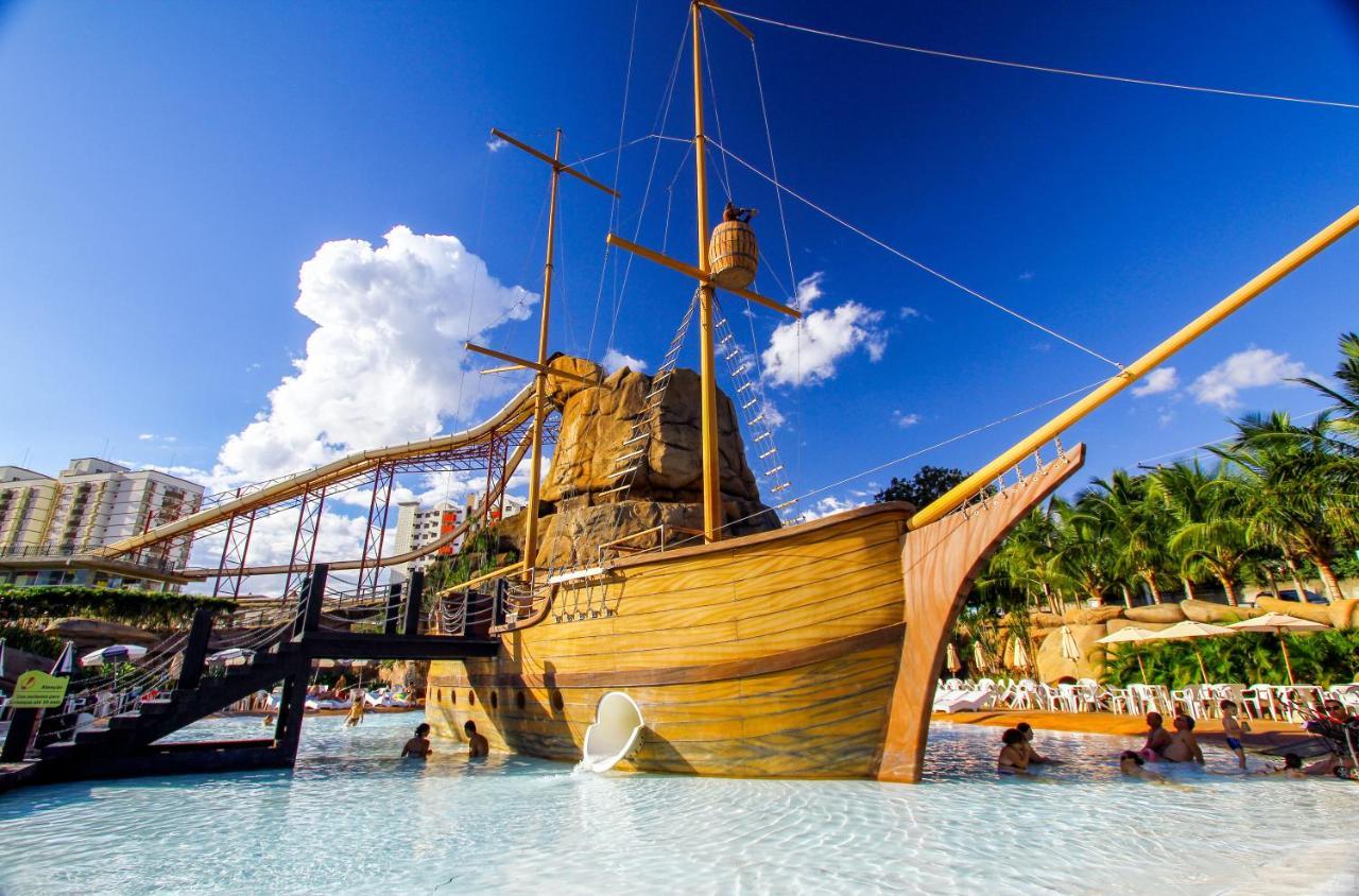 Villas Diroma Com Um Dia No Acqua Park, Splash E Slide Caldas Novas Esterno foto